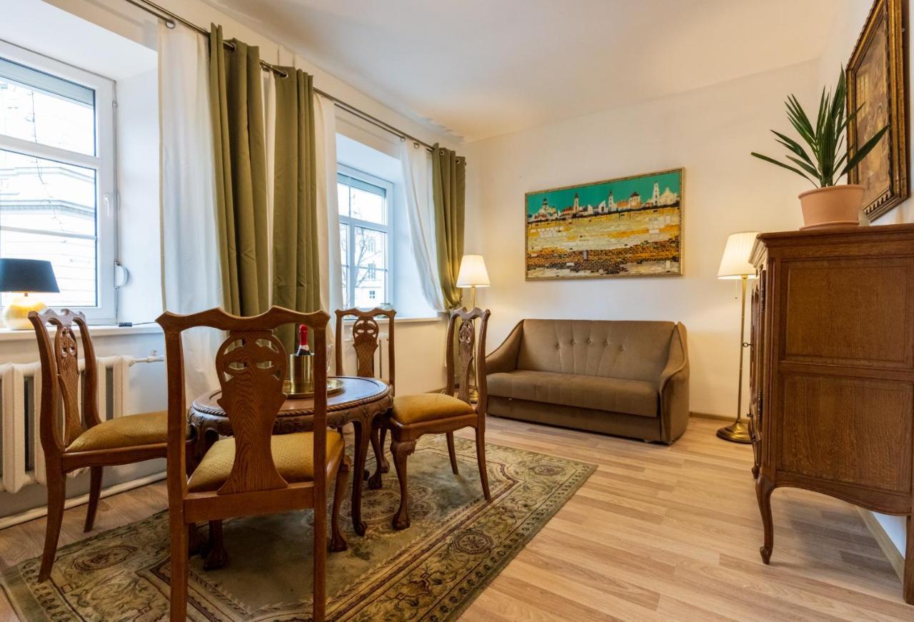 Doma3 Luxury Vilnius Apartment Buitenkant foto
