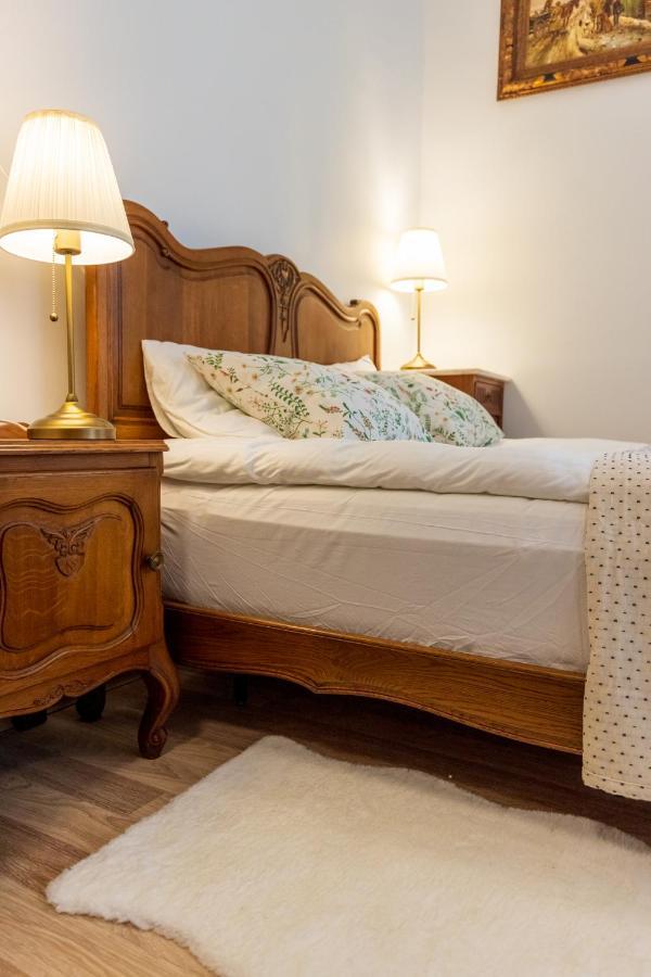 Doma3 Luxury Vilnius Apartment Buitenkant foto